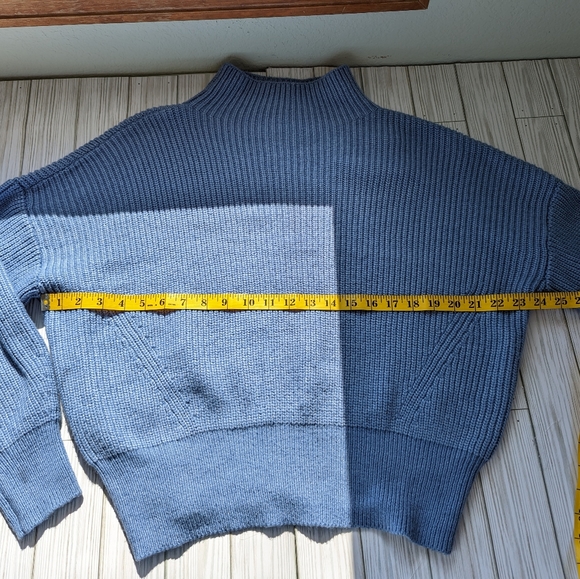 Rachel Zoe Mock Neck Knit Oversized Sweater in Blue Size M - Picture 3 of 7